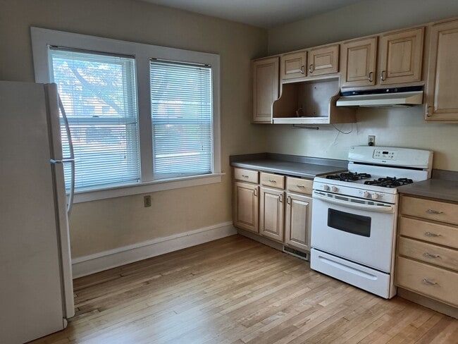 property at 2353-2355-2355 S Williams St