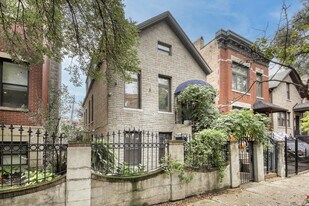 1620 N Claremont Ave in Chicago, IL - Building Photo