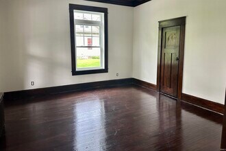 515 E Monroe St in Delphi, IN - Building Photo - Building Photo