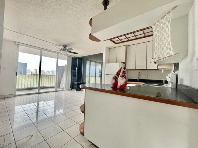 property at 1914 University Ave