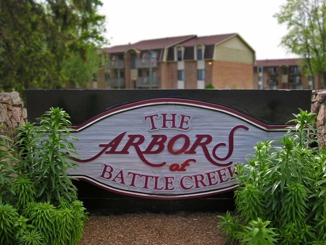 Arbors of Battle Creek in Battle Creek, MI - Building Photo - Building Photo