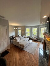 911 W Wrightwood Ave in Chicago, IL - Building Photo - Building Photo
