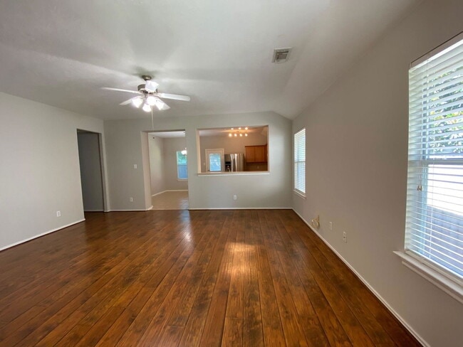 38 W Sage Creek Pl in Spring, TX - Building Photo - Building Photo