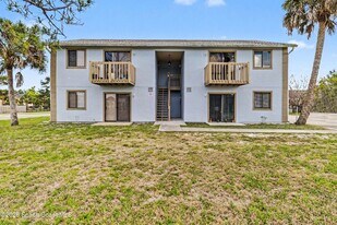1123 Tree Ridge Ln NE in Palm Bay, FL - Building Photo