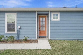 206 Misty Harbor Trace in Palm Coast, FL - Building Photo - Building Photo