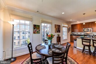 1115 Cameron St in Alexandria, VA - Building Photo - Building Photo