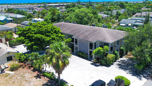 126 S D St in Lake Worth Beach, FL - Building Photo - Building Photo