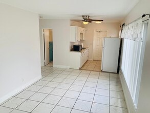 417 NE 2nd St in Boynton Beach, FL - Building Photo - Building Photo