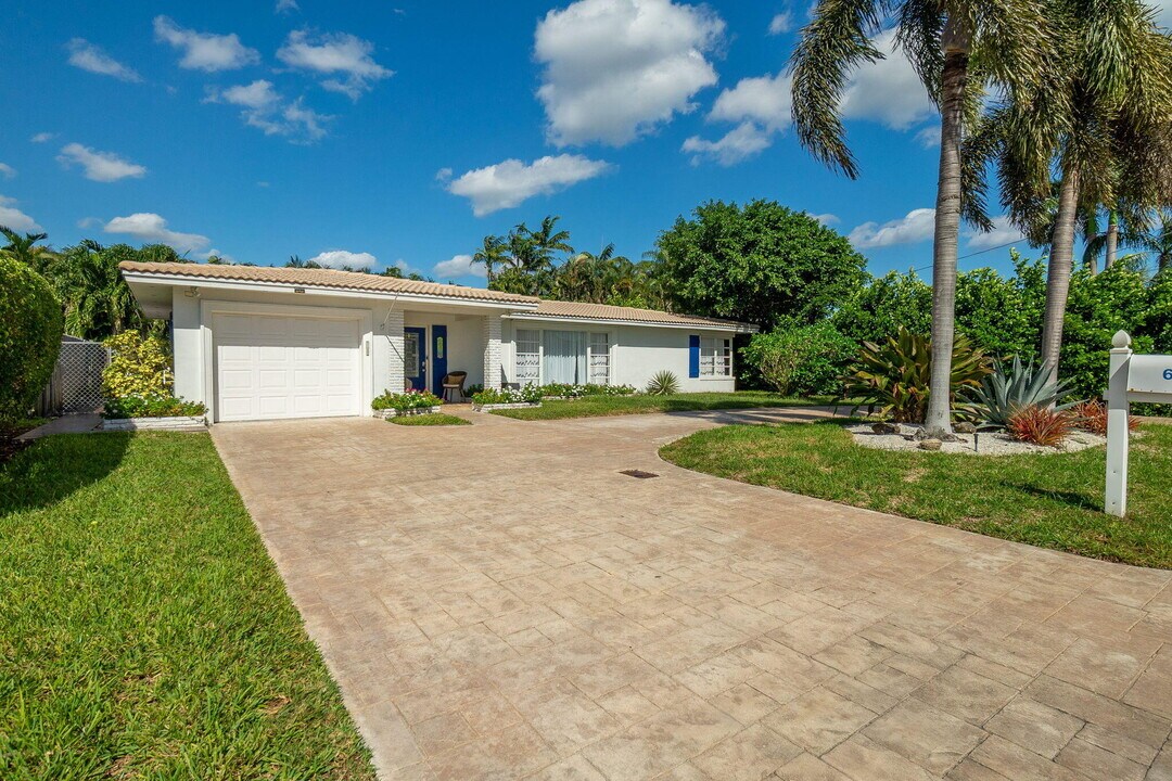 651 Ocean Inlet Dr in Boynton Beach, FL - Building Photo