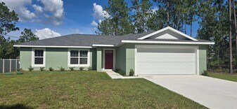 211 Oak Ln Cir in Ocala, FL - Building Photo