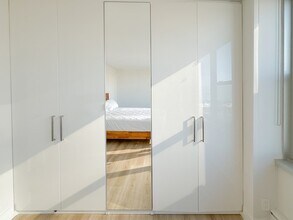 336 W Wellington Ave, Unit 1502 in Chicago, IL - Building Photo - Building Photo