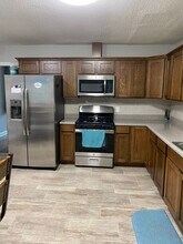 1121 S Kilbourne Rd in Columbia, SC - Building Photo - Building Photo