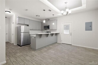 4709 Magnolia Ave in McAllen, TX - Building Photo - Building Photo