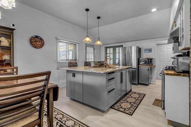 property at 6726 Tonawanda Creek Rd