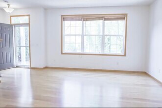 4385 Empress Dr N in Hugo, MN - Building Photo - Building Photo