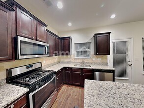 1386 Key Manor Ln, Unit 2 in Lawrenceville, GA - Building Photo - Building Photo