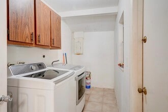 3929 Kenas St in West Palm Beach, FL - Building Photo - Building Photo