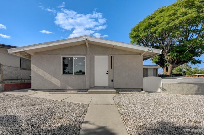 property at 5326 Evergreen Ave