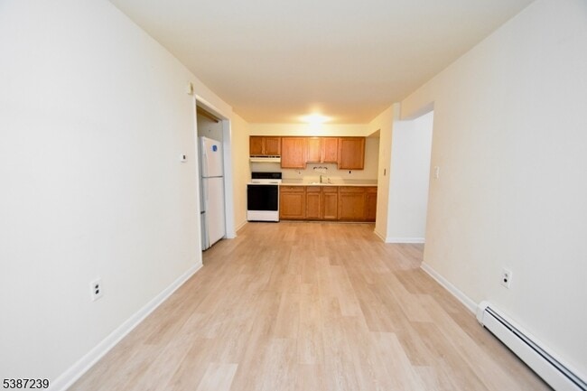 360 Oak Ridge Rd in West Milford, NJ - Building Photo - Building Photo