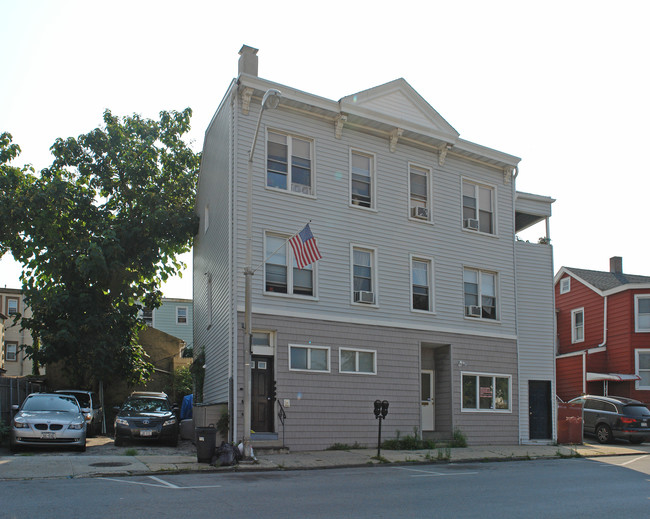 222 Washington St in Tarrytown, NY - Building Photo - Building Photo