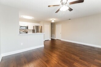 1616 27th Ave E in Bradenton, FL - Building Photo - Building Photo
