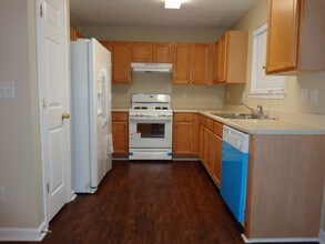 2533 Plymouth Way in Conyers, GA - Building Photo - Building Photo