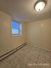 149 Waverly St in Yonkers, NY - Building Photo - Building Photo