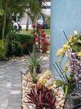 7 Cove Rd in Melbourne Beach, FL - Building Photo - Building Photo