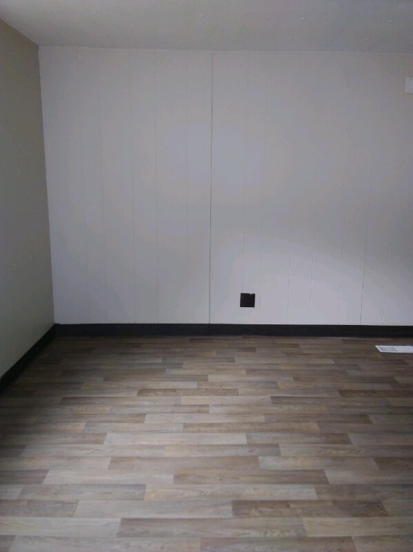 1042 Poquonnock Rd photo'