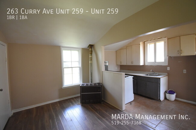 property at 263 Curry Ave