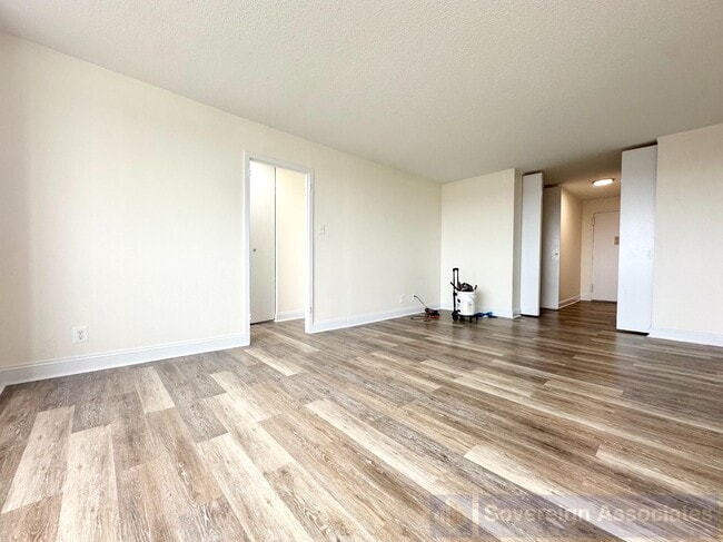 40 E Sidney Ave in Mount Vernon, NY - Building Photo - Building Photo