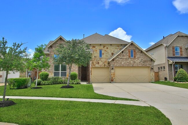 property at 12426 Cumberland Dr