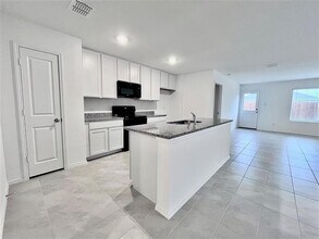 411 Ashbrook Wy in Princeton, TX - Building Photo - Building Photo