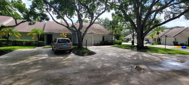 property at 701 Bannock Ln