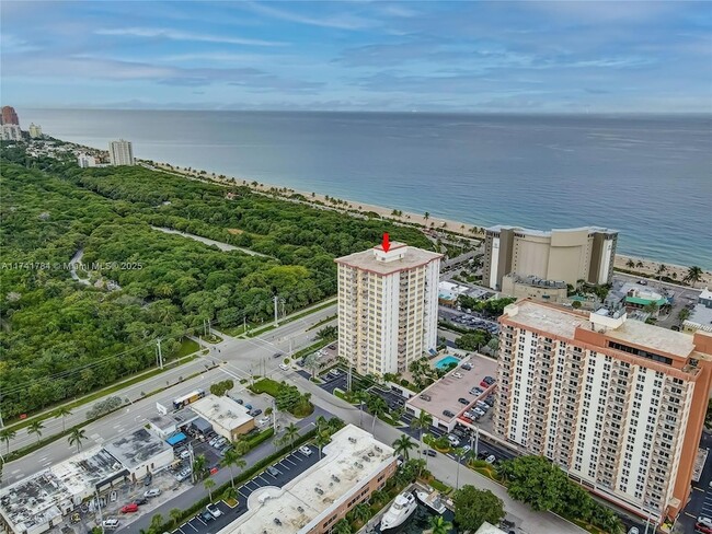 3000 E Sunrise Blvd, Unit 6B in Fort Lauderdale, FL - Building Photo - Building Photo