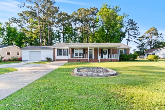 203 Knight Pl in Jacksonville, NC - Building Photo - Building Photo