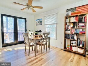 1101 Harbour Dr in Stafford, VA - Building Photo - Building Photo