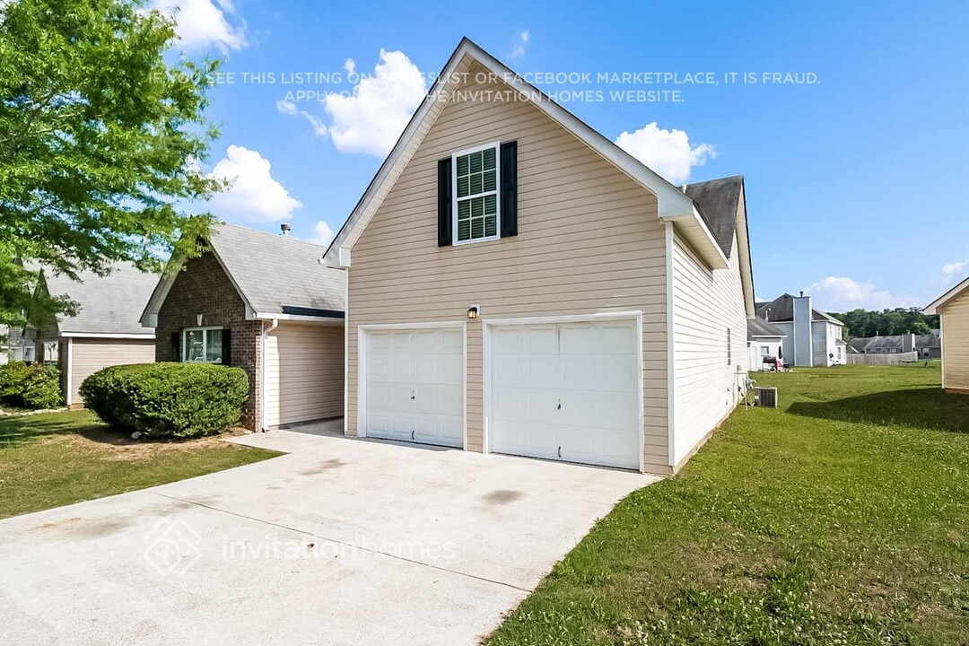 2778 High Tide Dr in College Park, GA - Building Photo