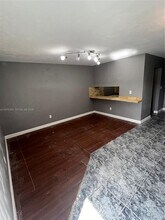16215 NE 18th Ct in North Miami Beach, FL - Building Photo - Building Photo