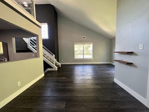 66 Andover Pl in Trenton, NJ - Building Photo - Building Photo