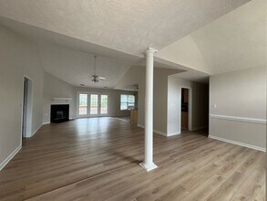460 Bristlecone Dr in Fayetteville, NC - Building Photo - Building Photo