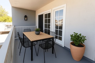 St Moritz Apartments in Concord, CA - Building Photo - Building Photo