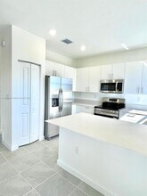 2751 SE 26th Rd in Homestead, FL - Building Photo - Building Photo