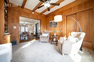 1038 Crosby St NW in Grand Rapids, MI - Building Photo - Building Photo