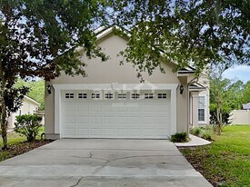 1555 Tawny Marsh Ct in St. Augustine, FL - Building Photo