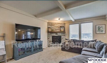 11505 S 110th Ave in Papillion, NE - Building Photo - Building Photo