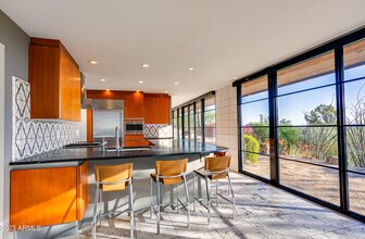 5320 E Wonderview Rd in Phoenix, AZ - Foto de edificio - Building Photo