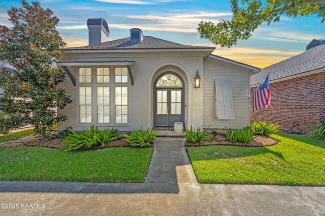 property at 415 Harbor Rd