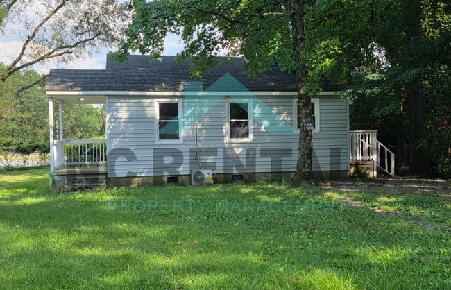 property at 1228 E Lindsay St