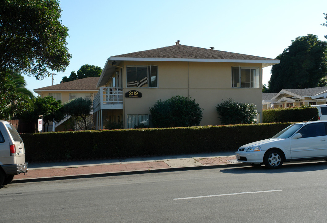 2119 De La Vina St in Santa Barbara, CA - Building Photo